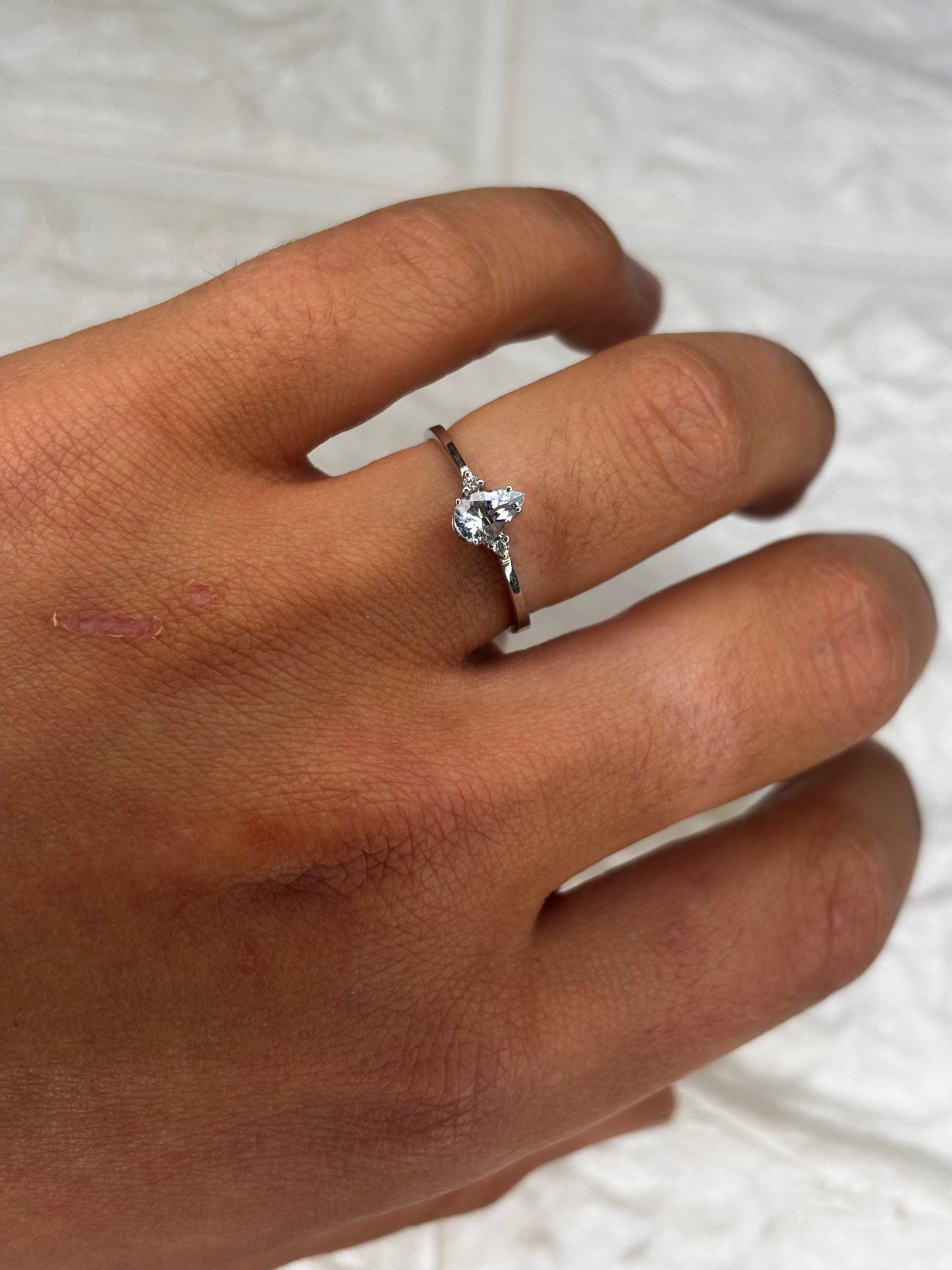 Anello Goccia oro 18 Carati Acquamarina e Diamanti PROMESSE GIOIELLI