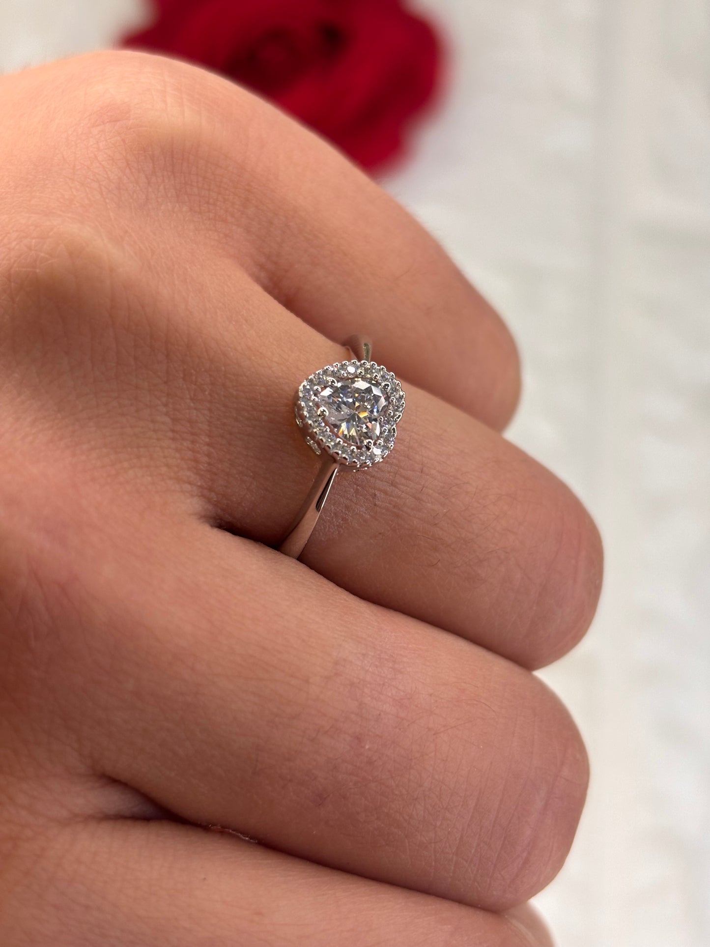 Anello Cuore Oro Bianco 18 Carati