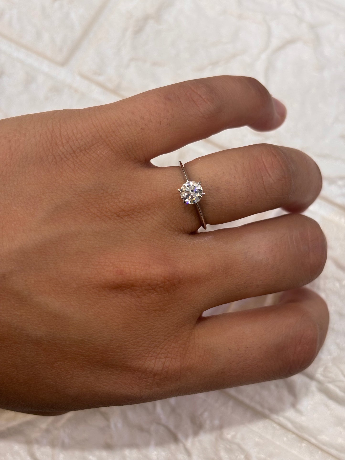 Anello Solitario Oro Bianco 18 Carati