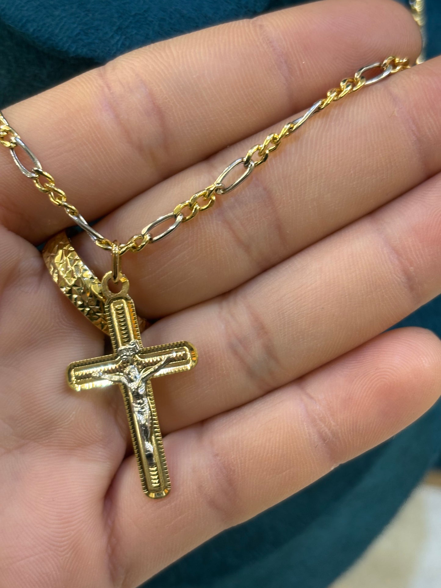 Collana Crocifisso Oro giallo 18 Carati