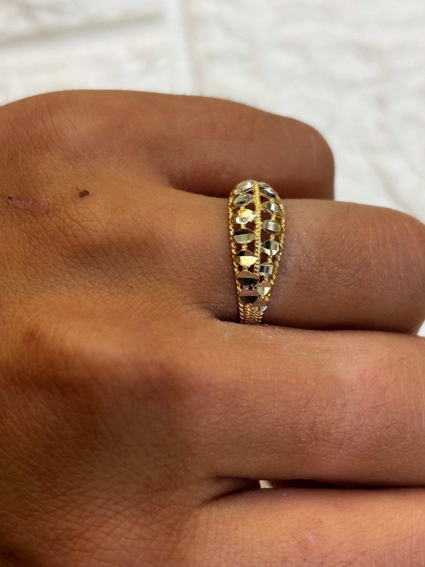 Anello Fascia filigrana in Oro Giallo 18 Carati