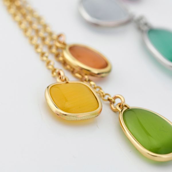Collana placcata oro giallo con pendente di cristalli rosa baby, giallo e verde XGR728D