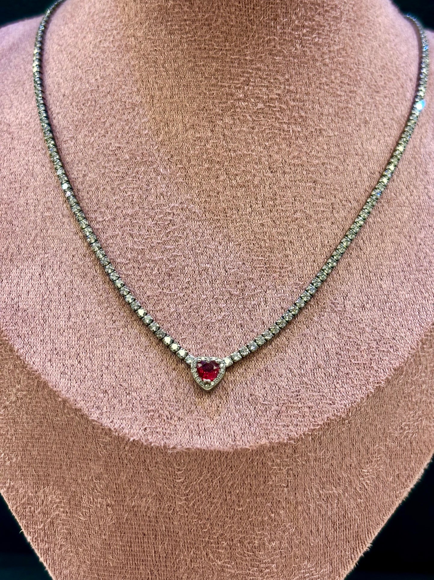 Collana tennis con cuore