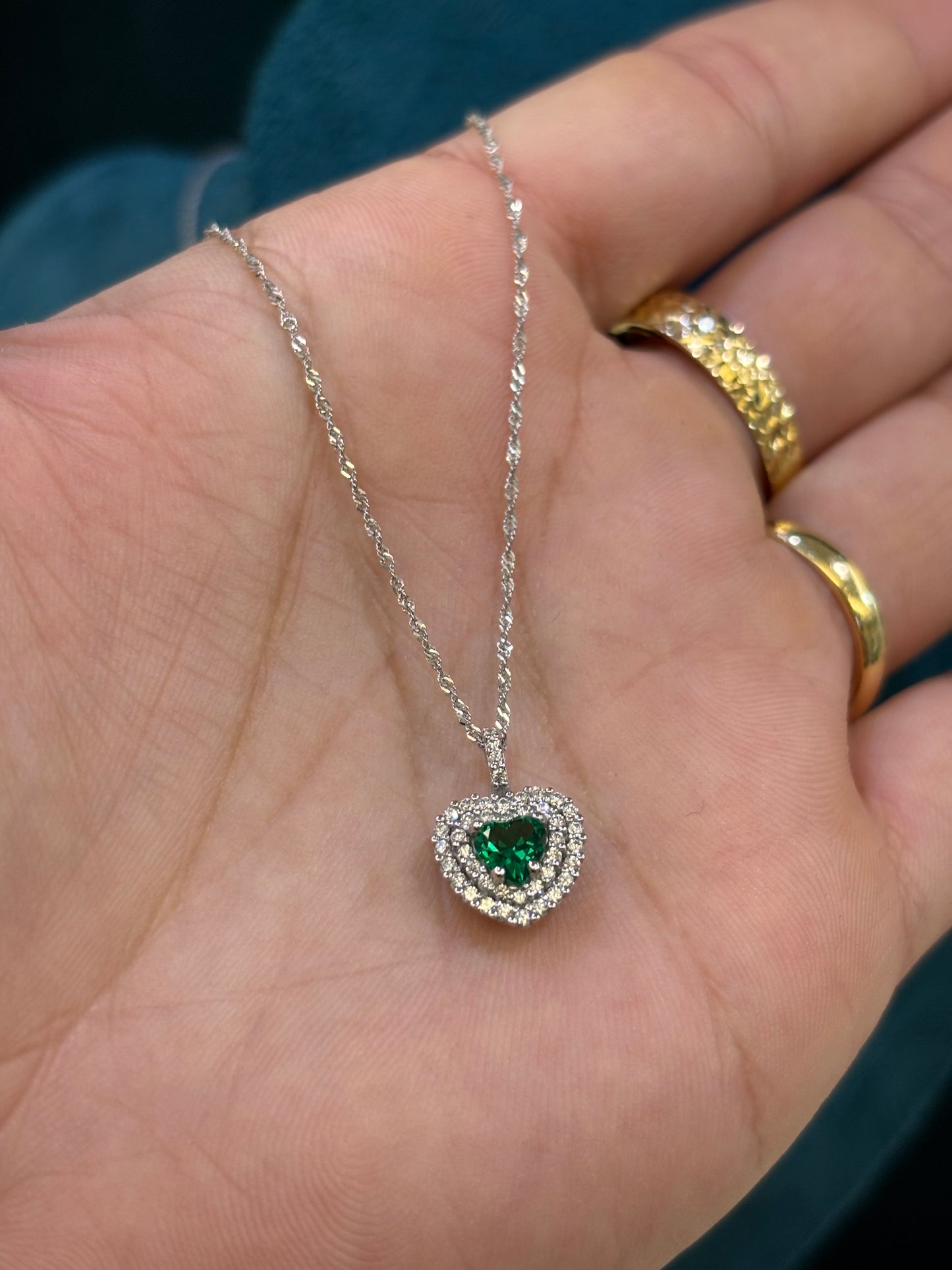 Collana Oro Bianco 18 Carati Cuore Verde