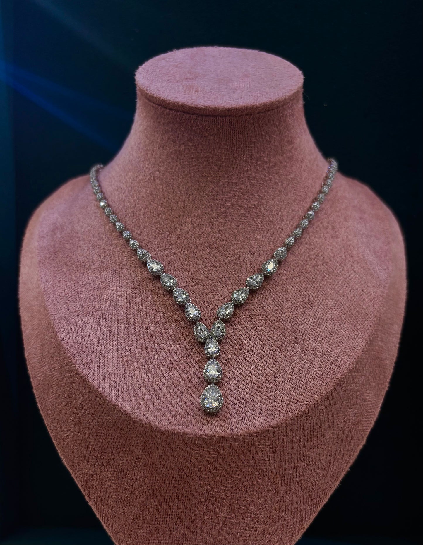 Girocollo Tennis a Goccia