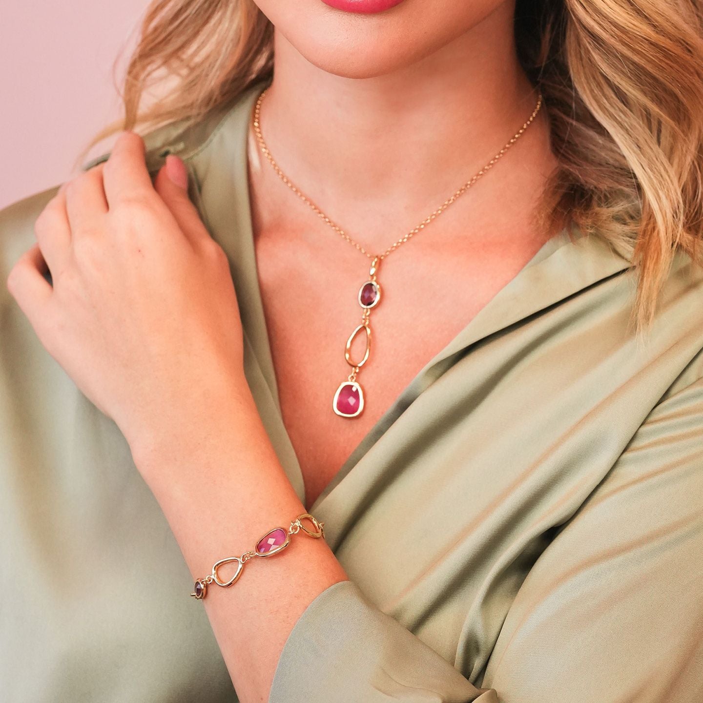 Bracciale placcato oro giallo con cristalli rosa e ametista XB1041DR