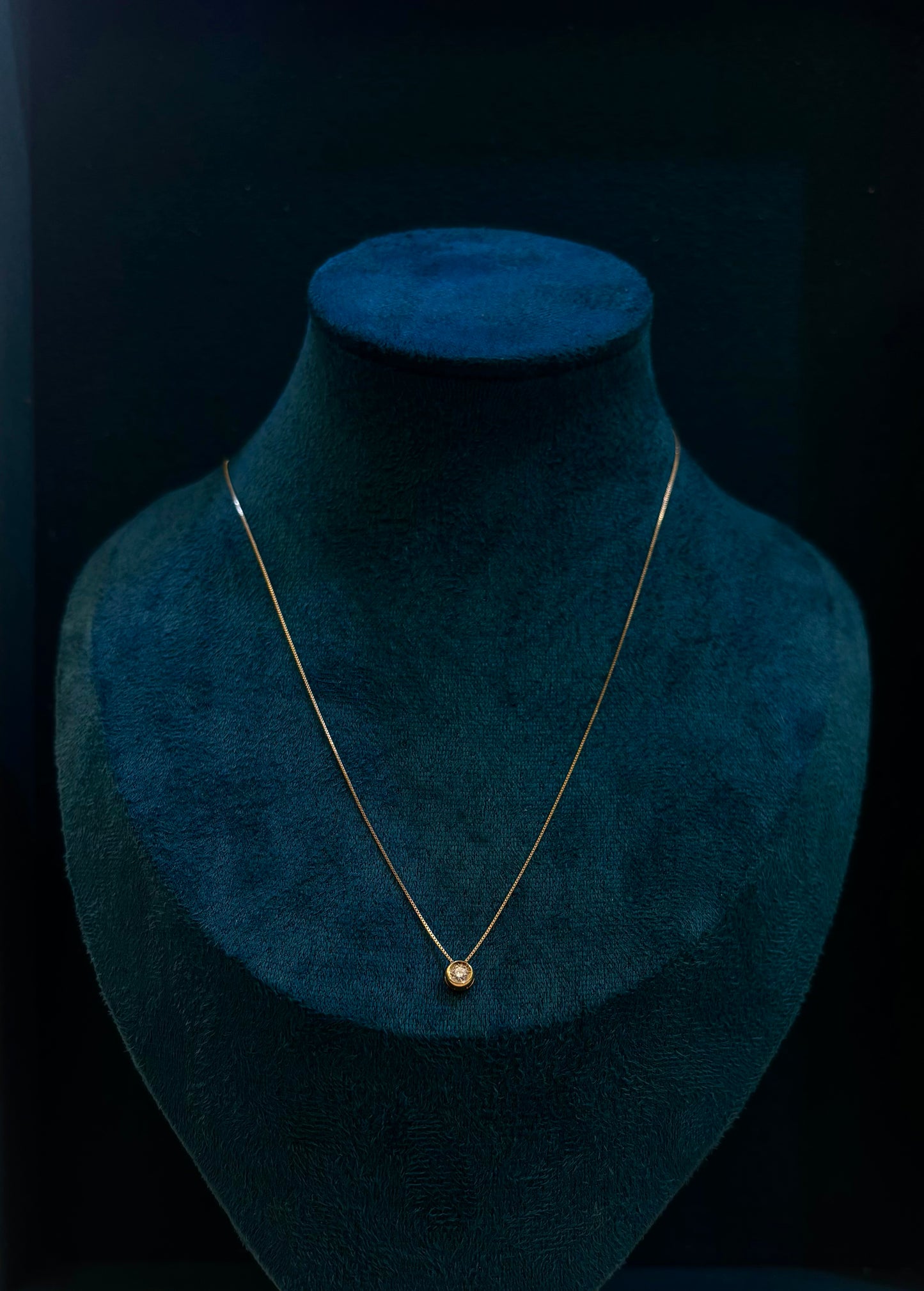 Collana Punto luce Oro Giallo 18 Carati e Diamante PROMESSE GIOIELLI COD.PPLA0