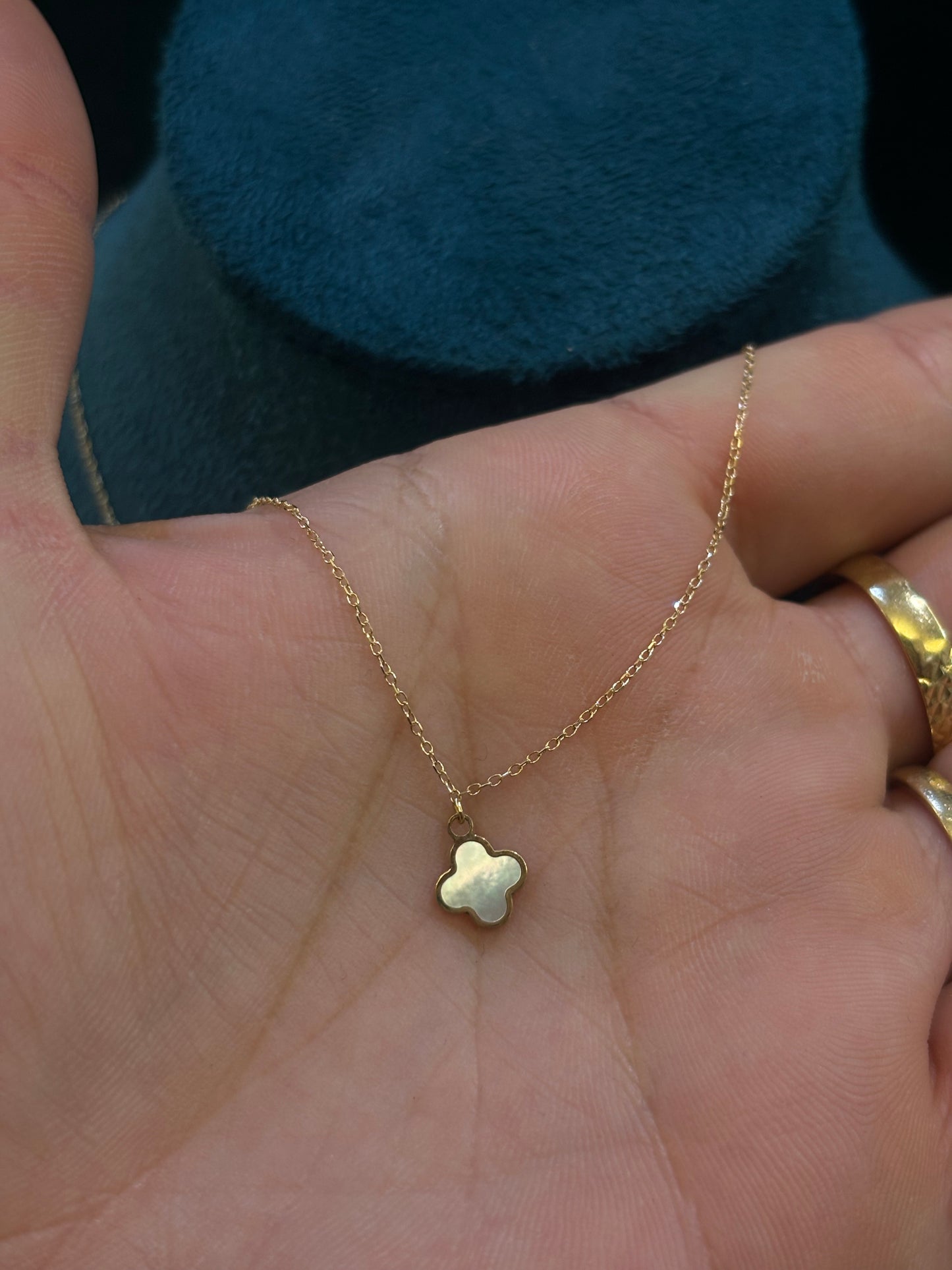 Collana Quadrifoglio madre perla Oro Giallo 18 carati