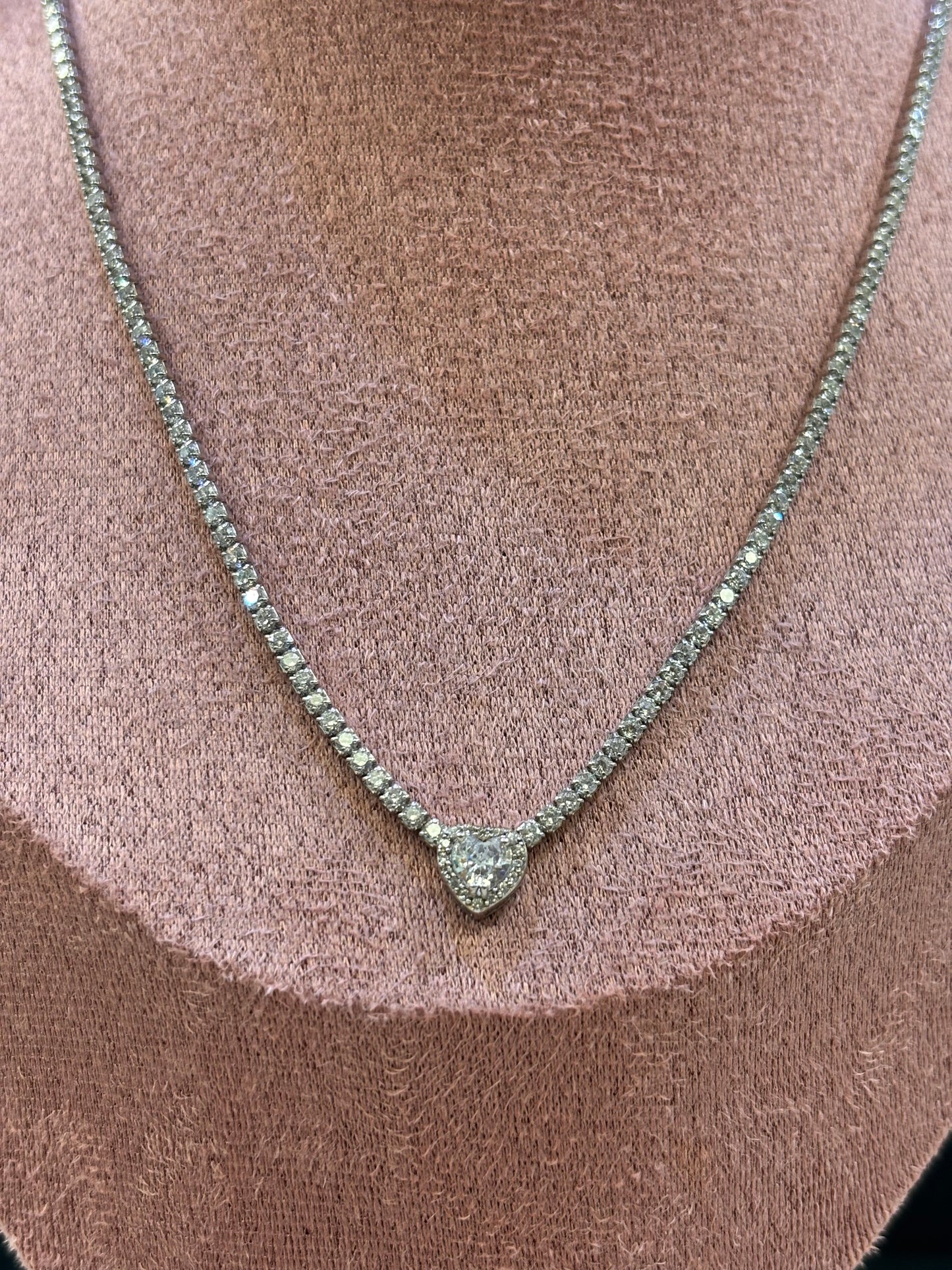 Collana tennis con cuore